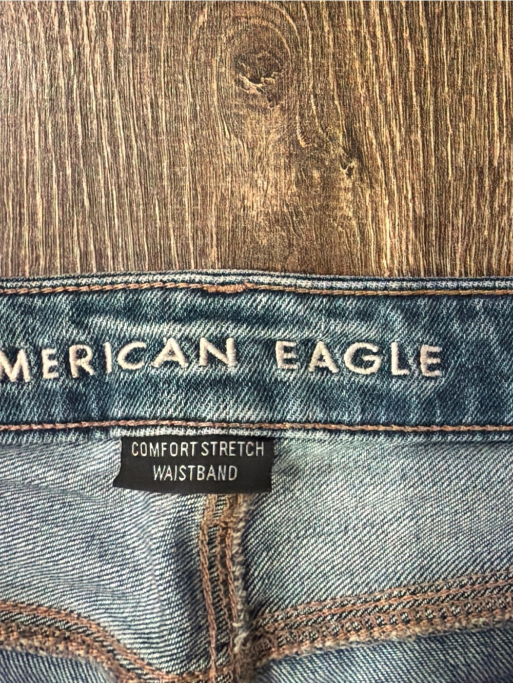 American Eagle Outfitters Light Blue Ripped Boyfriend Jeans - Picture 2 of 4